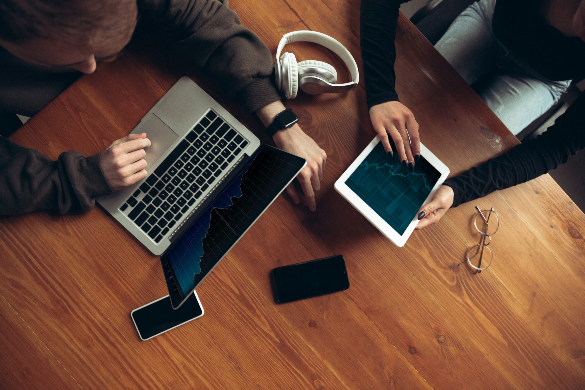 connectivity & collaboration Services
